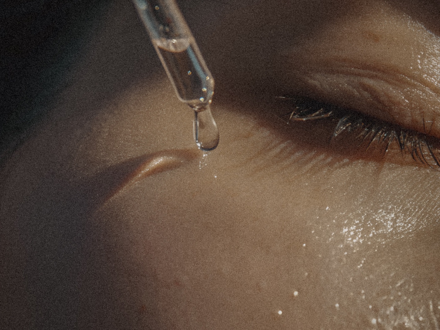 Warm close up of skin around the eye, soft daylight